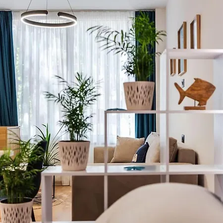 Coastal Pines Oasis By Ps * Golem (Tirana)